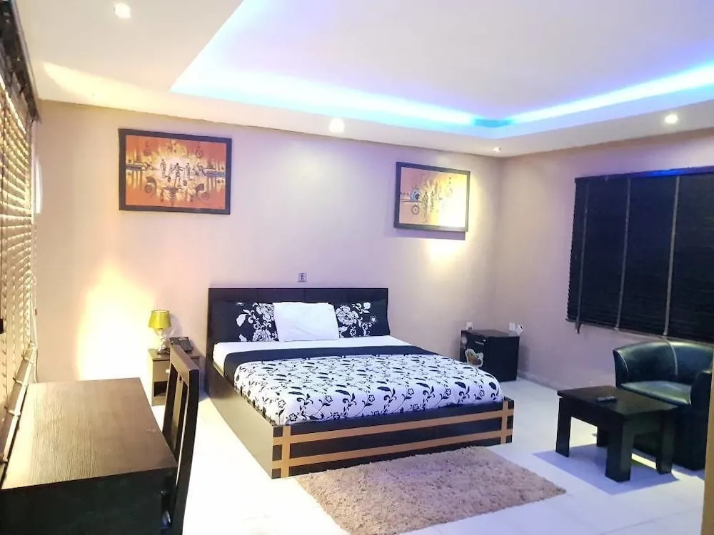 Number 95 Suites - Chambres