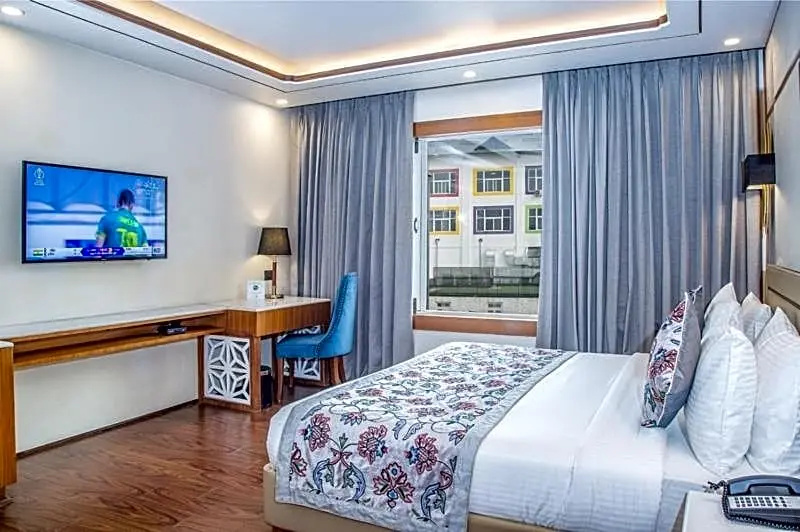 Lemon Tree Hotel Srinagar - Chambres