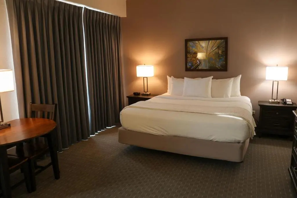 Lone Tree Golf Club And Hotel - Chambres