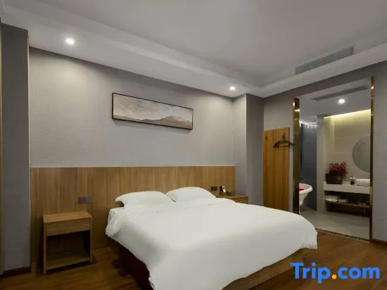 Executive Suite with river view
