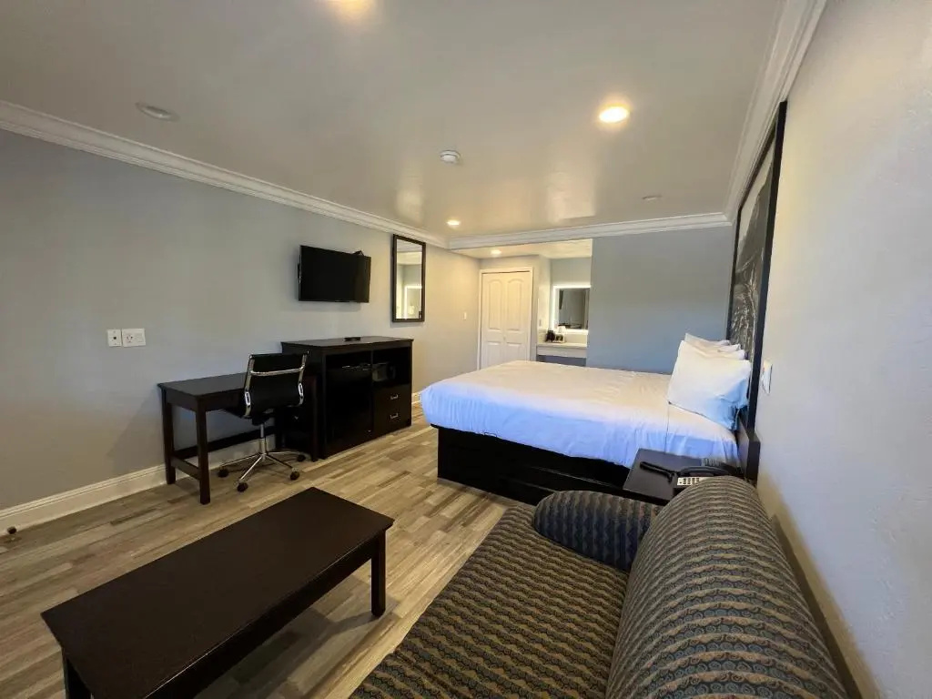 Aura Inn Monterey - Chambres