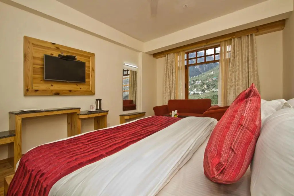 Superior Double room (full double bed)