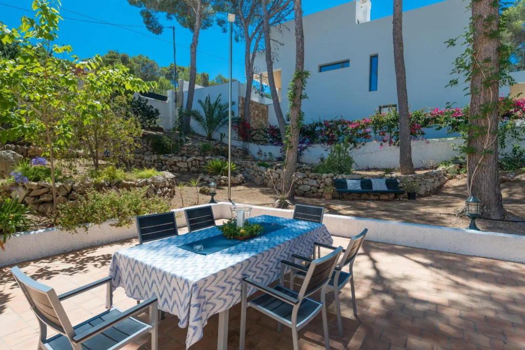 Villa LOS PINOS