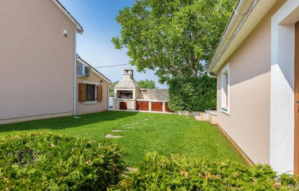 Amazing Home in Sv Kirin With Sauna, Wifi and 3 Bedrooms