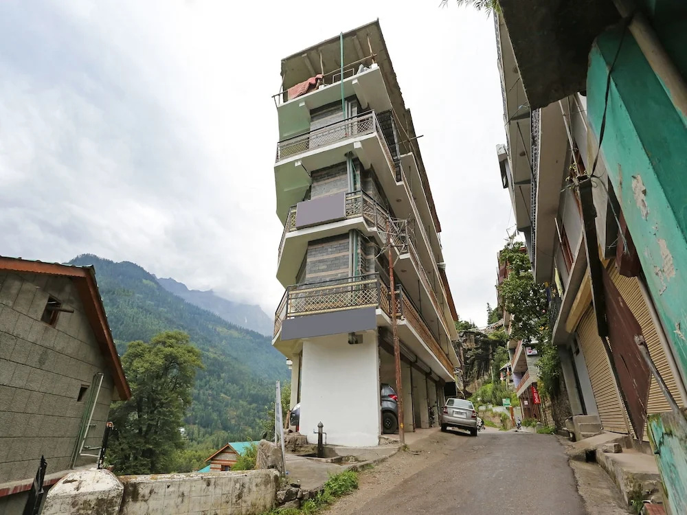 OYO 9486 Mahadev Cottage