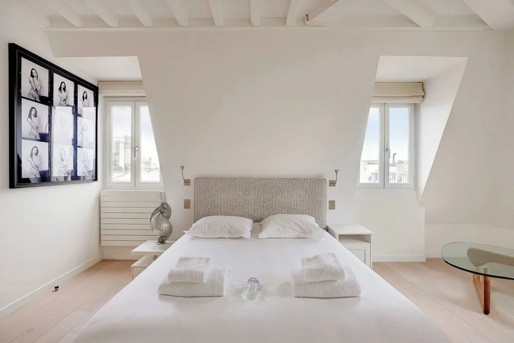 Afficher la photo 7 — Designer Loft - 2bd/6p- Arc de Trimphe
