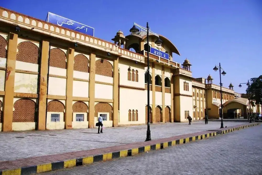 Hotel Samrat
