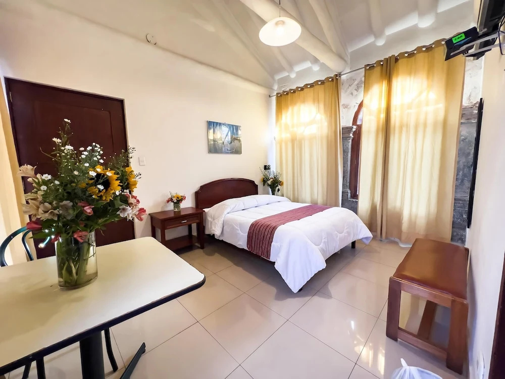 Economy Double room (twin beds)