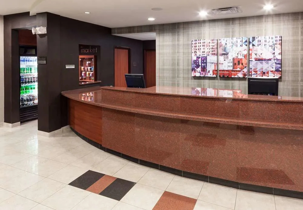 Lobby & Reception