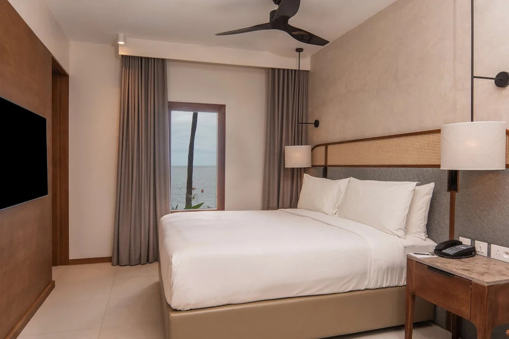 Double Junior Suite Beachfront