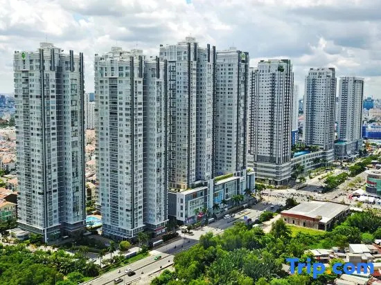 Sunrise City - Lotte Mart Distrist 7