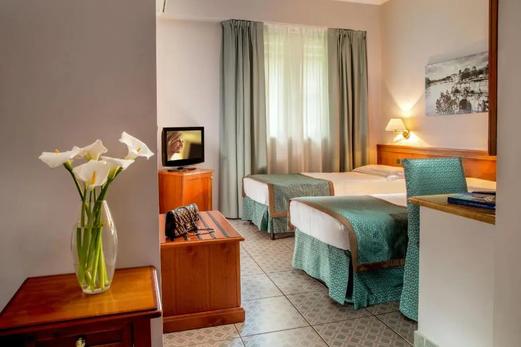 Economy Double room (full double bed)