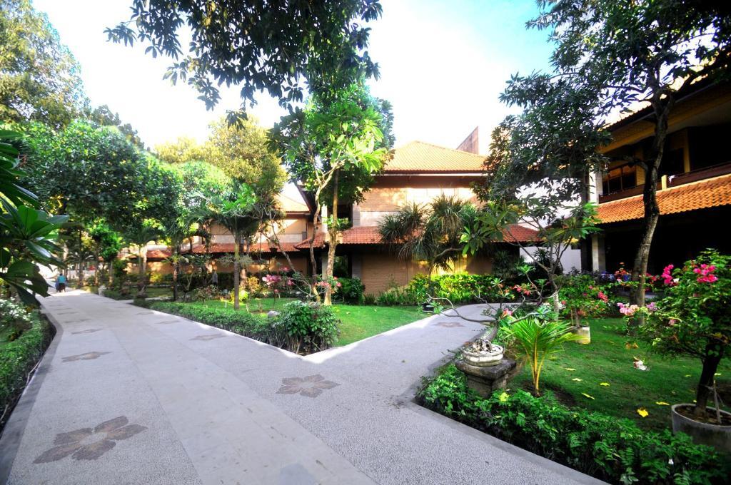 Melasti Beach Resort & Spa Legian
