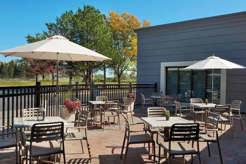 Holiday Inn Express Hamilton-stoney Creek