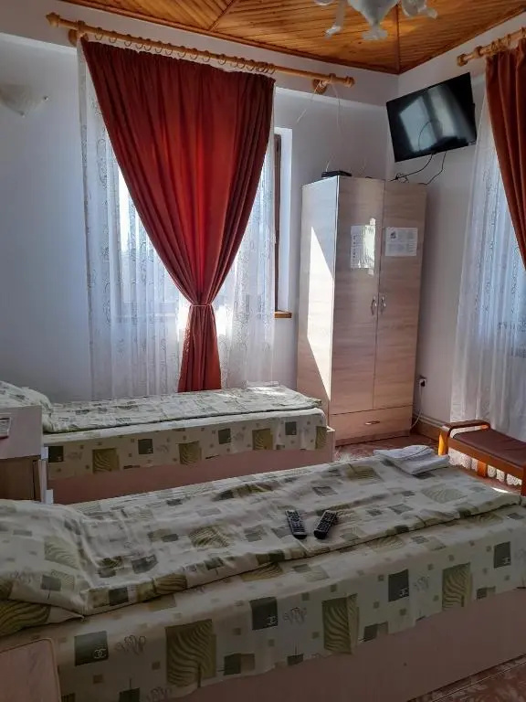 Pensiunea Anda - Chambres