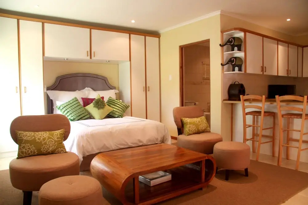 花園景觀標準雙人小屋，配有雙人床