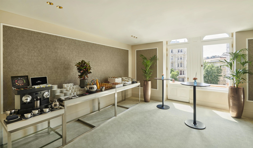 Párisi Udvar Hotel Budapest, part of Hyatt — фото 4