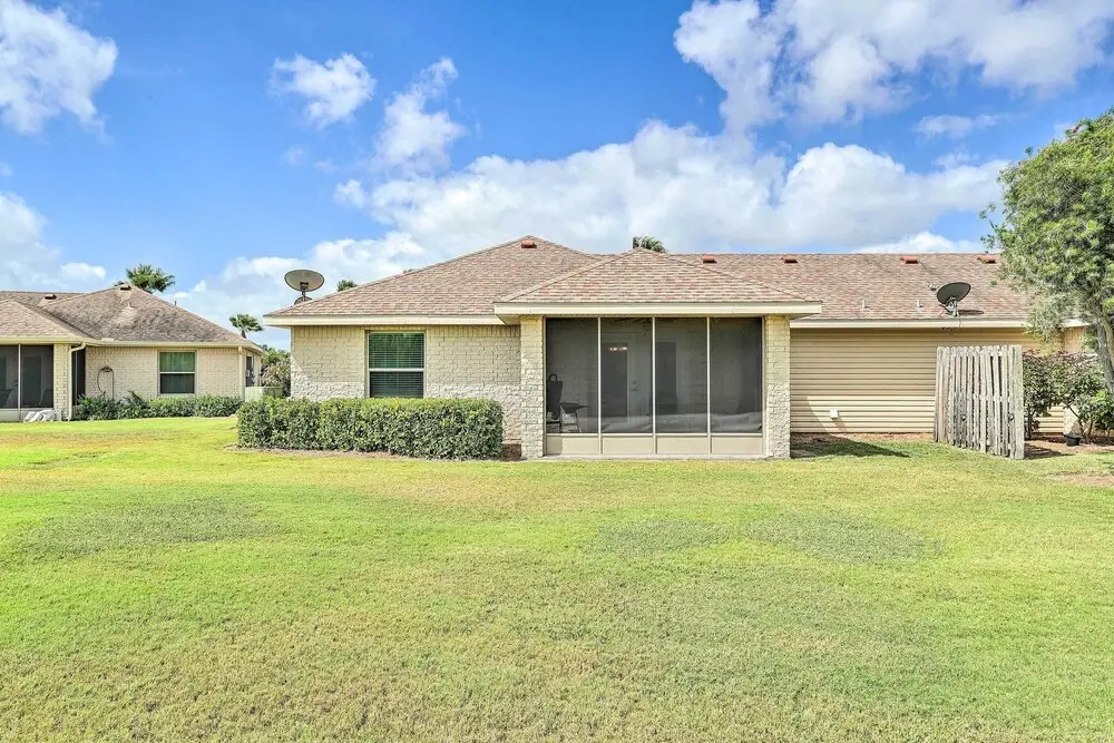 Laguna Vista Home w/ Resort Perks Near Beach!