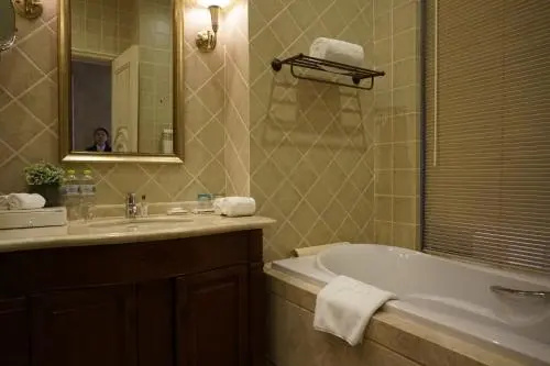 Harbin Sun Island Garden Hotel - фото 9