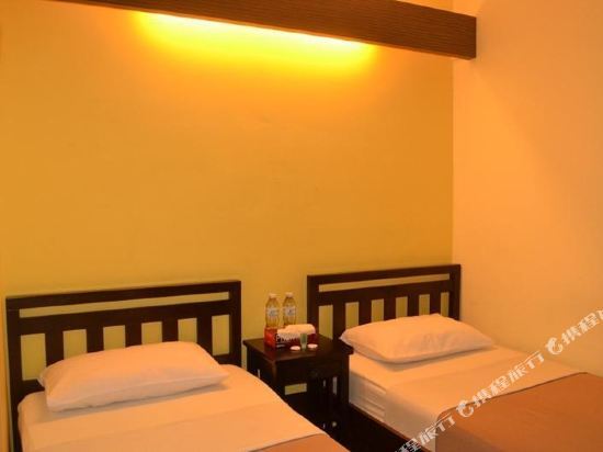 Zodiac Golden Palace Hotel