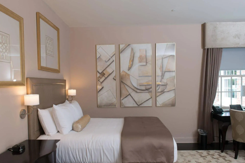 Hotel photo 25