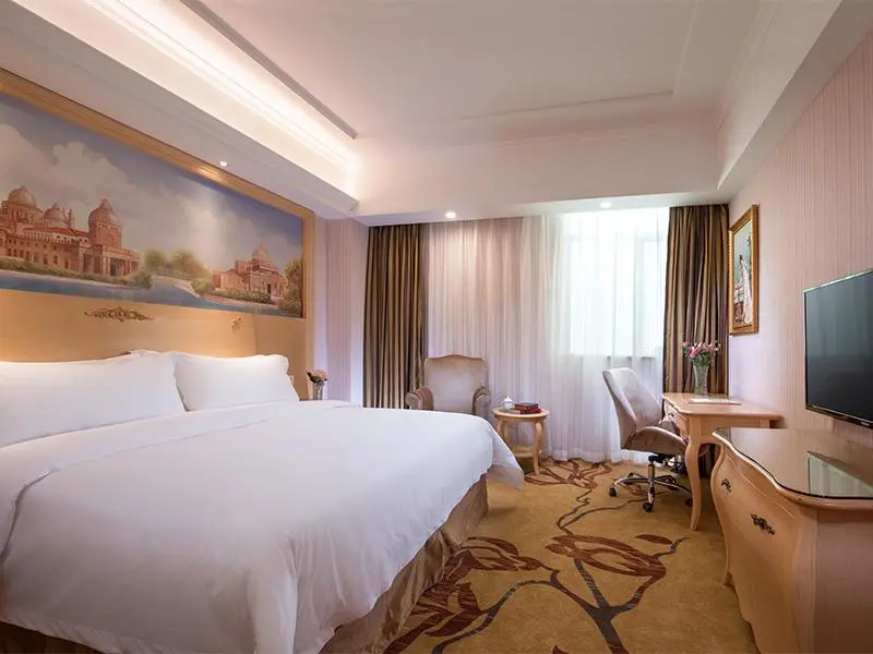 Vienna Hotel Shenzhen Nanshan Longzhu Branch — 6
