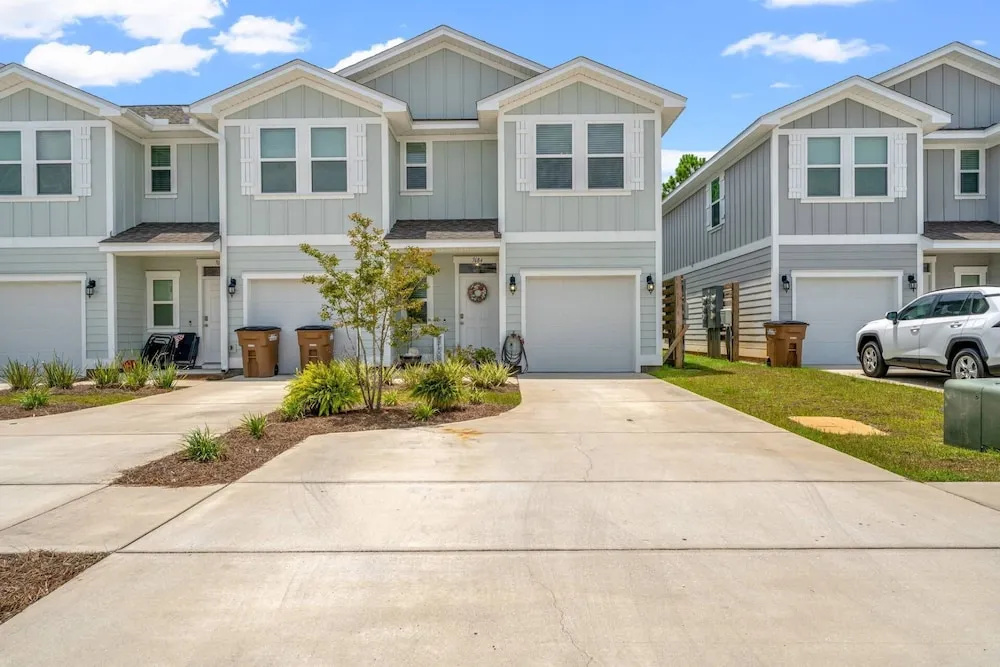 Pogo's Paradise Townhome