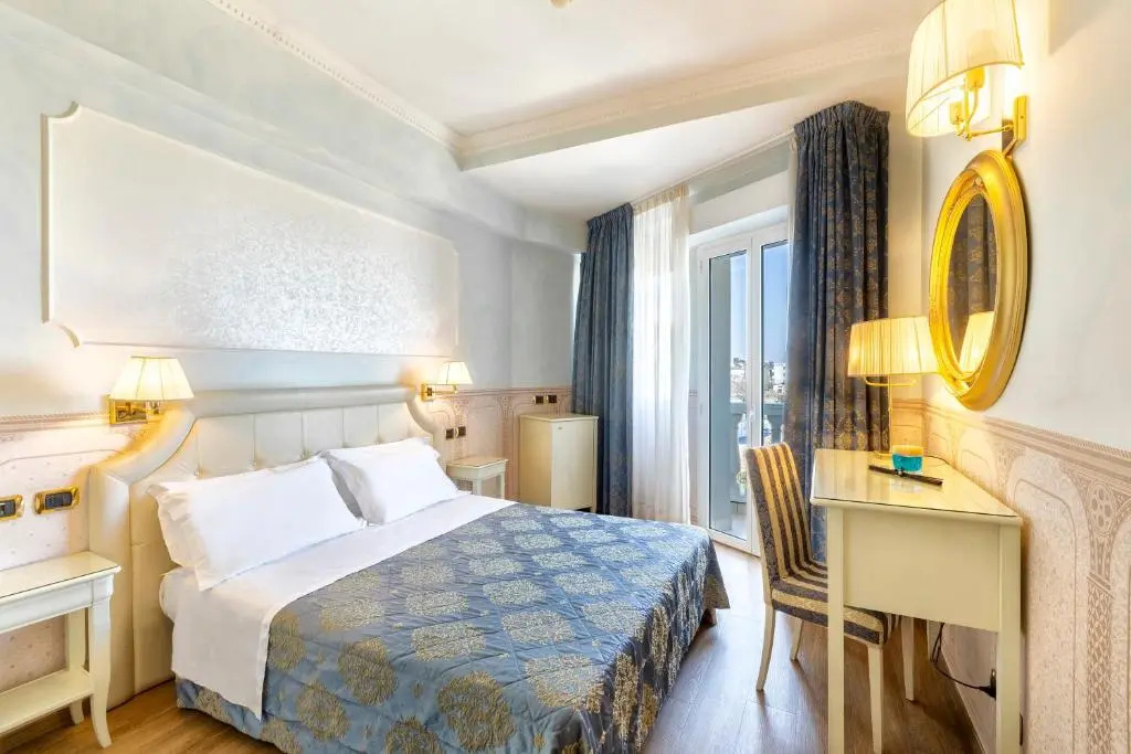 Classic Double room full double bed