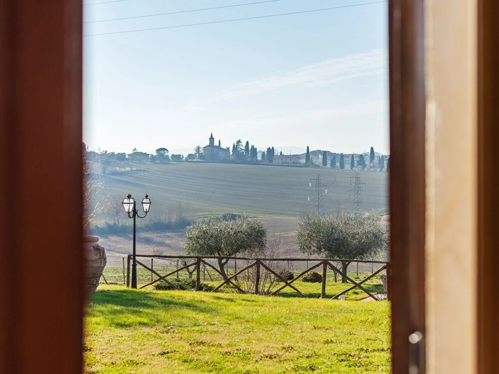 Pretty Holiday Home in Castiglione del Lago With Garden