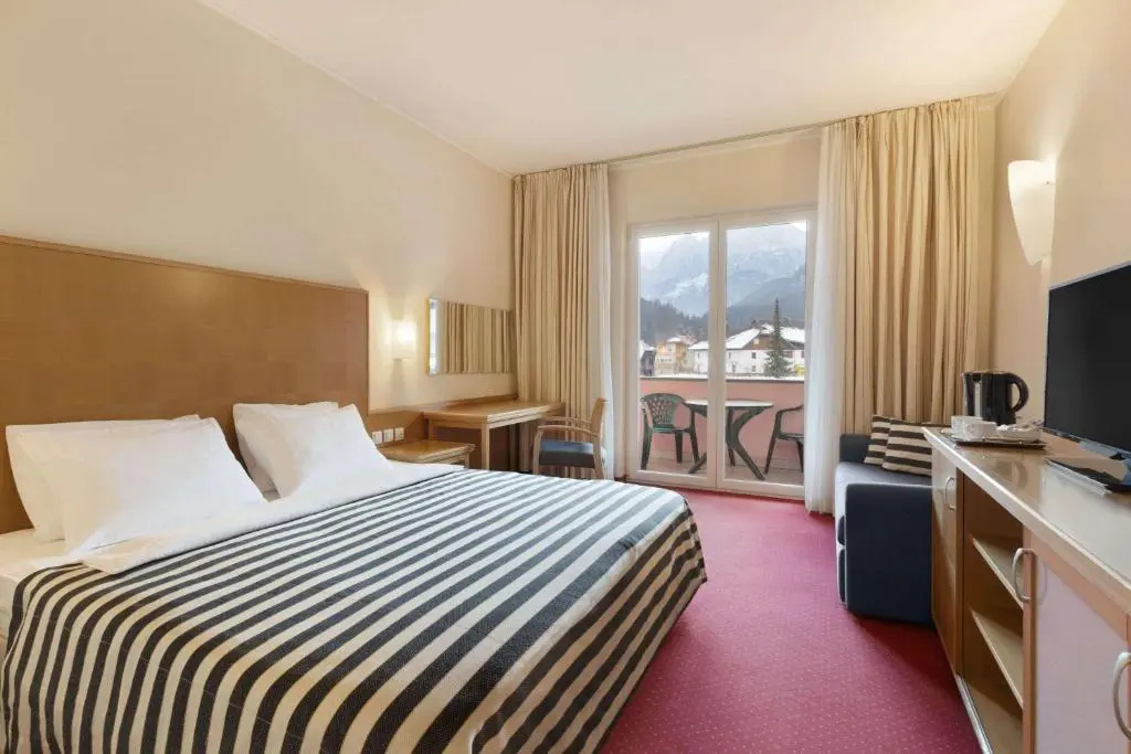 Ramada Hotel & Suites by Wyndham Kranjska Gora - Chambres