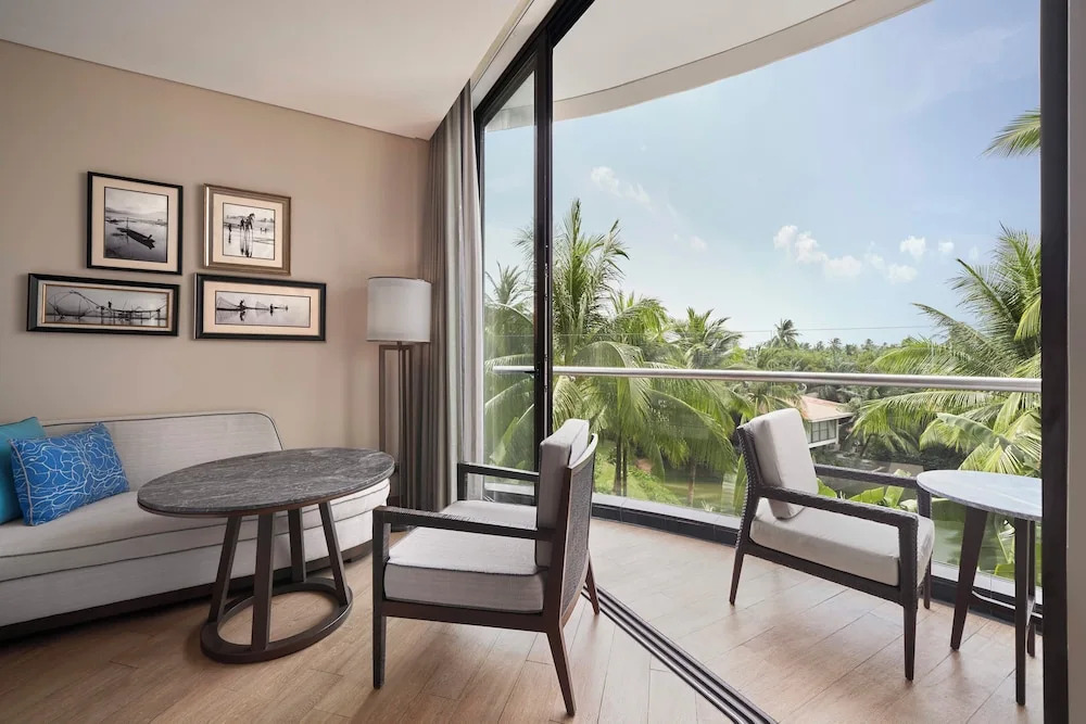 Intercontinental Phu Quoc Long Beach Resort