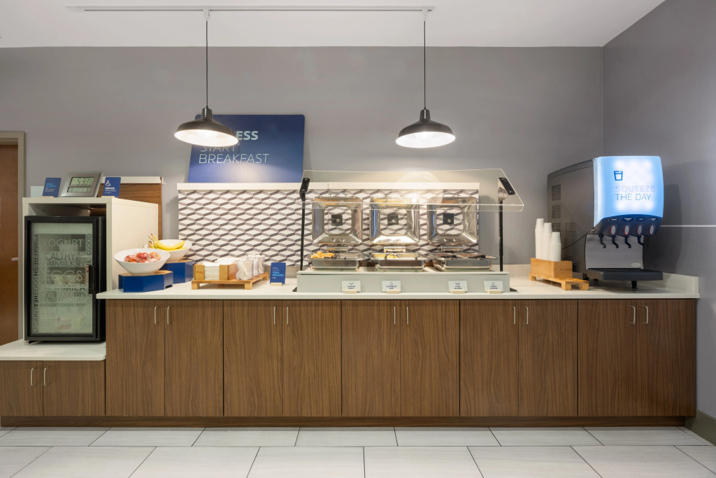 Holiday Inn Express Pembroke by IHG - Général