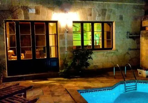 Grotto's Paradise B&B