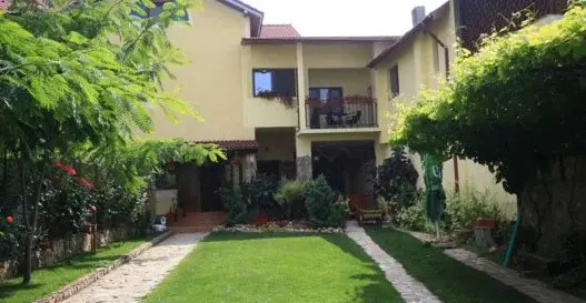 Casa Elena Mahmudia
