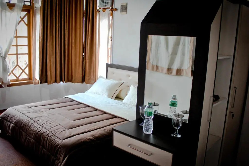Superior Double room (twin beds)