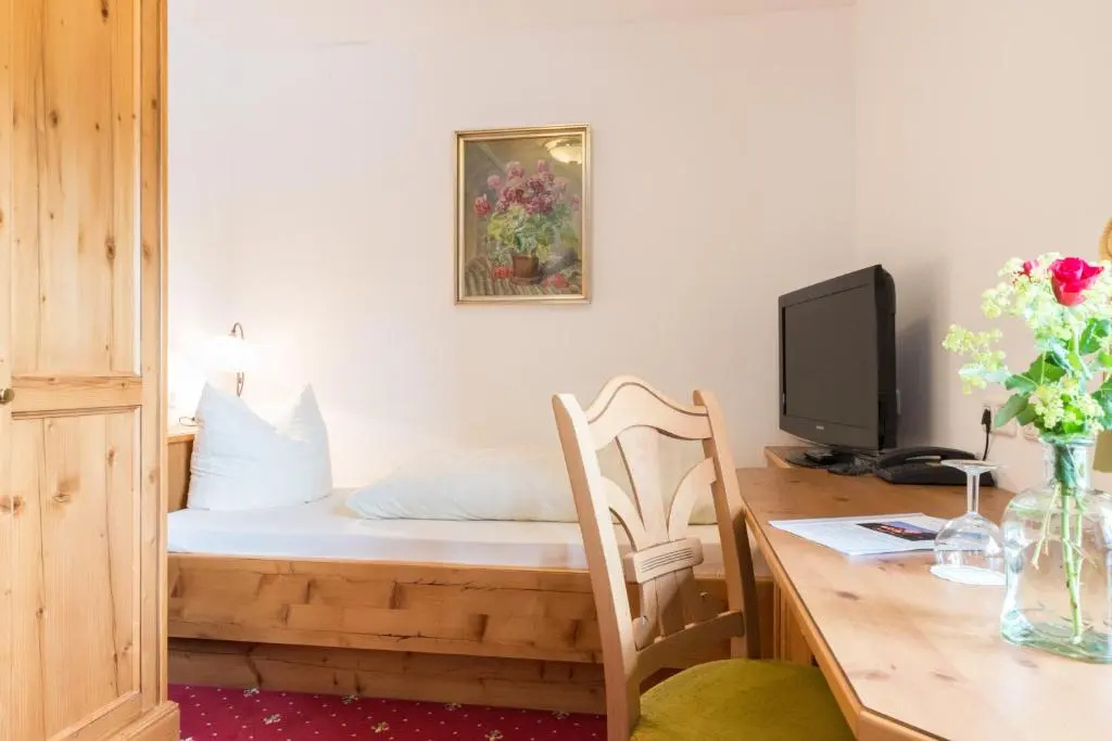 Metzgerei Gasthof Oberhauser - Hotel zur Post - Chambres