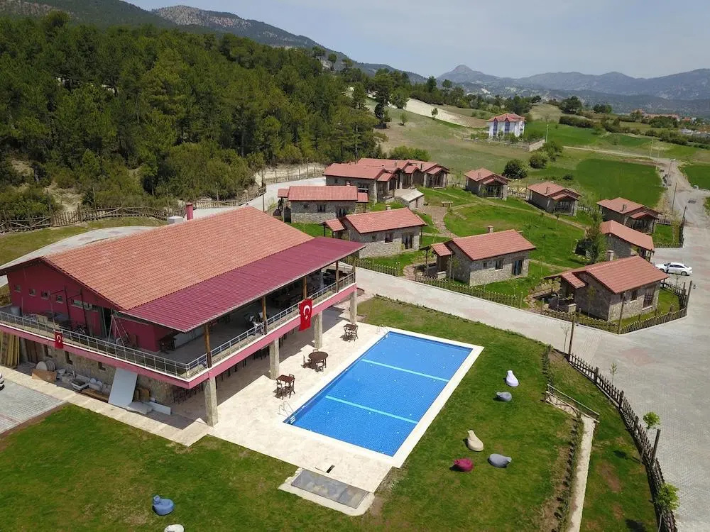 Cameli Tas Konaklar
