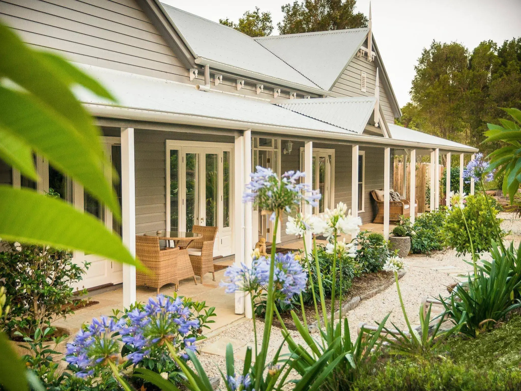 Abelia House