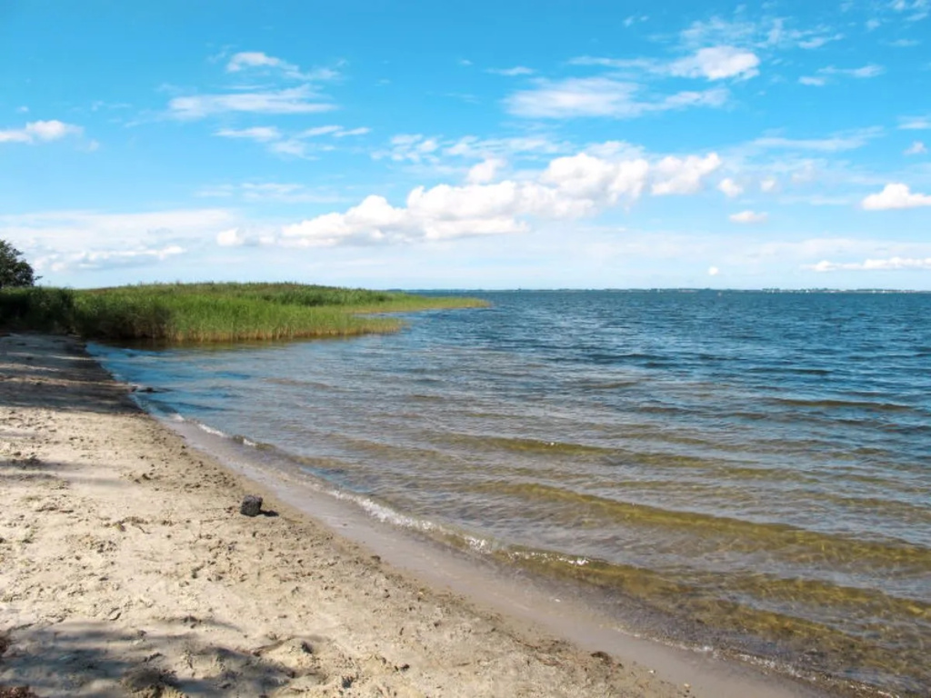 Beach & Waterfront