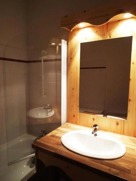1 Bedroom Apartment with balcony