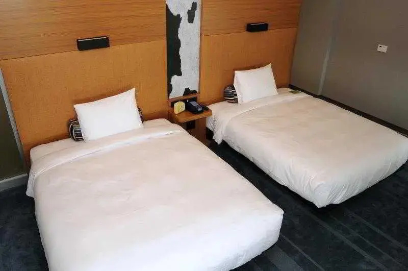 Aloft by Marriott Montreal Airport - Chambres