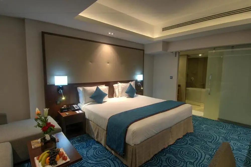 1 Bedroom Deluxe Double room with view (full double bed)