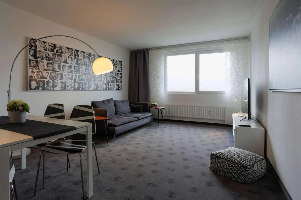 FourSide Plaza Hotel Trier, Trademark Collection by Wyndham - фото 7