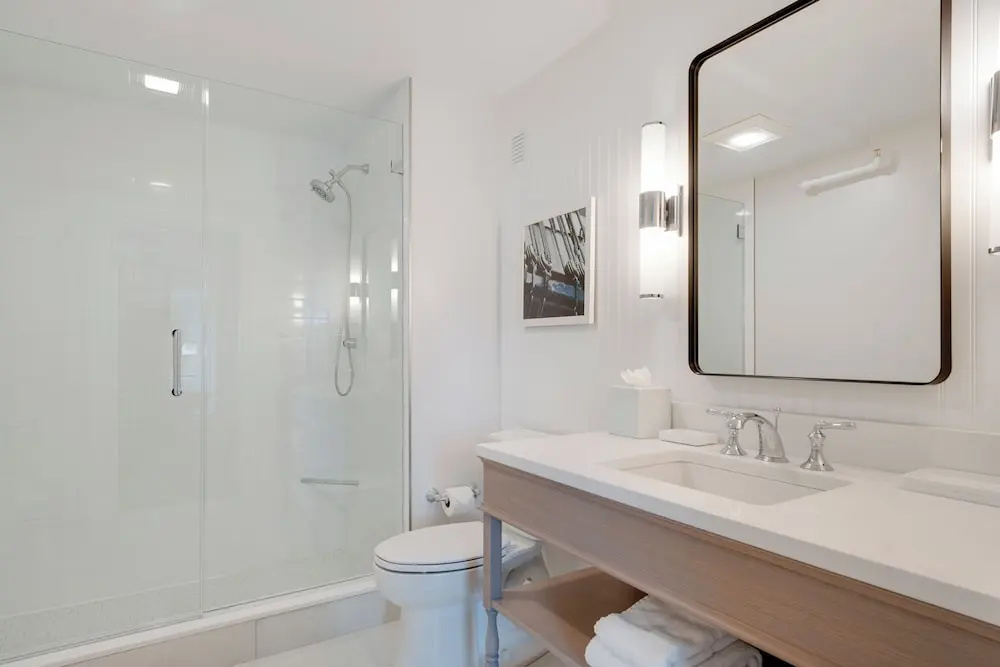 Newport Beach Hotel & Suites - Chambres