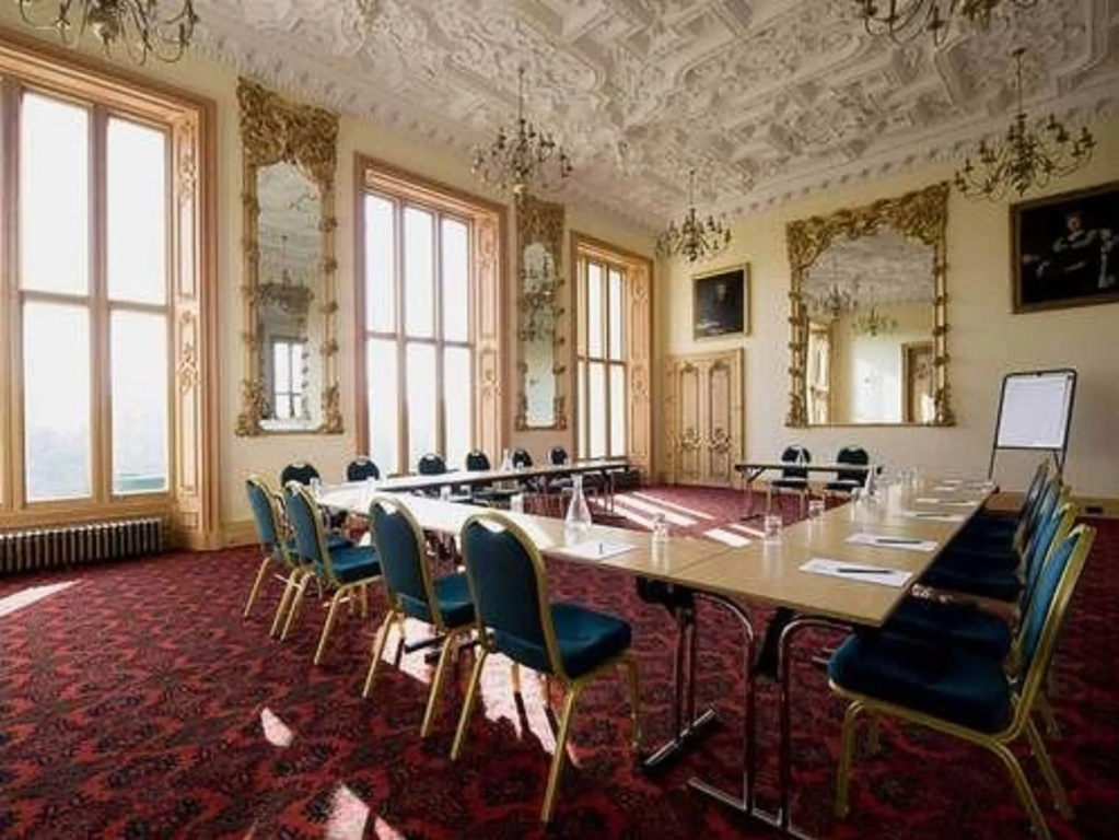 Stoke Rochford Hall - Général