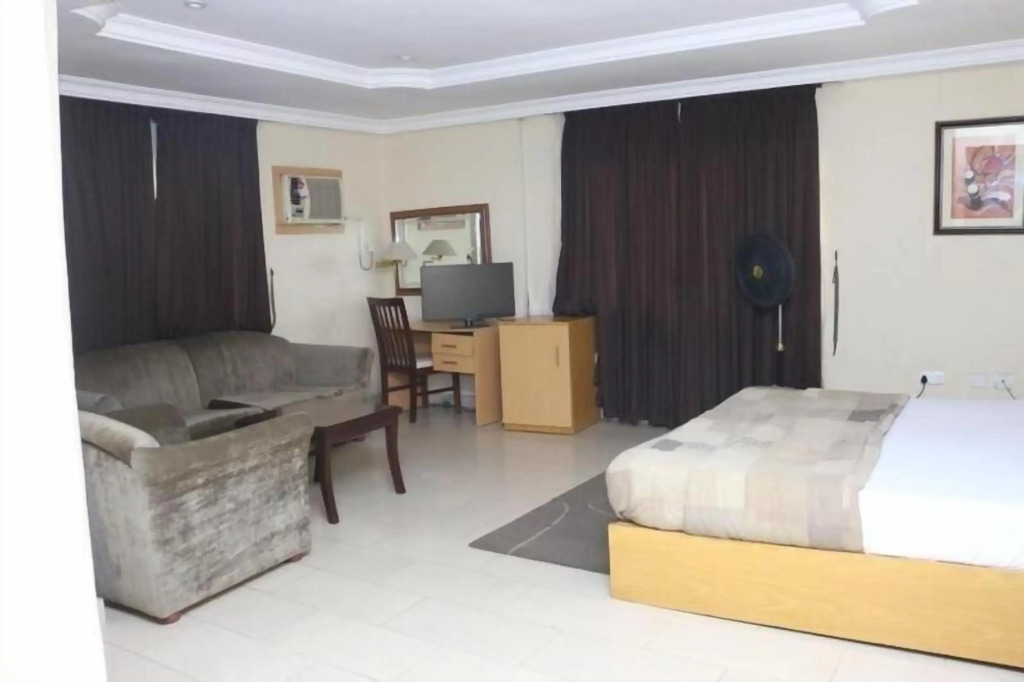 Hotel Icon Limited — фото 2