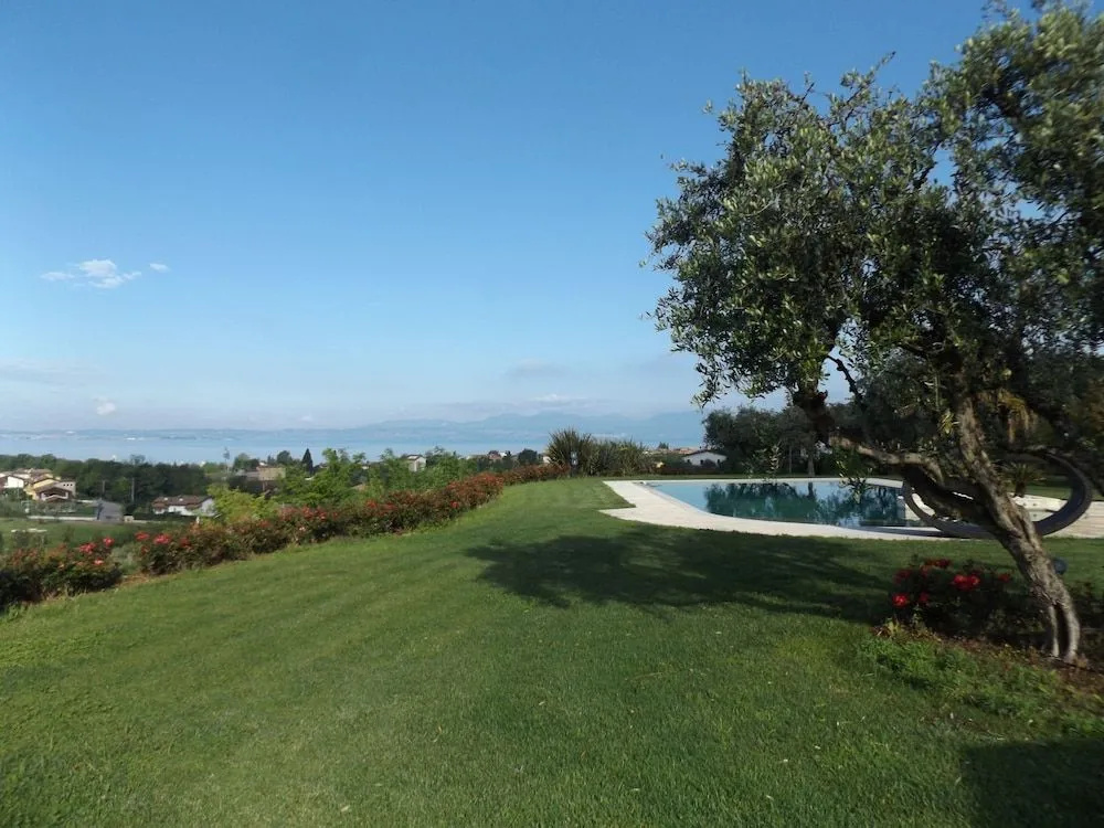 Hotel photo 25
