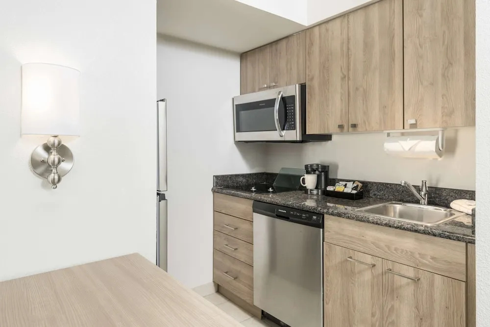 Homewood Suites by Hilton Miami-Airport/Blue Lagoon - Chambres