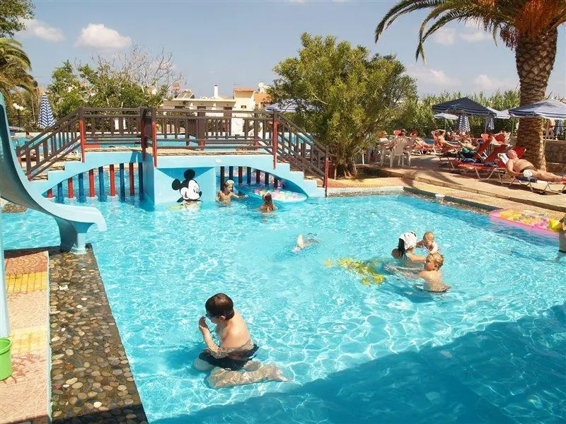 Porto Platanias Village - Chambres