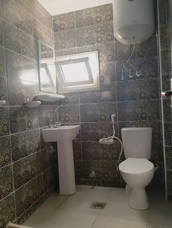 Economy room
